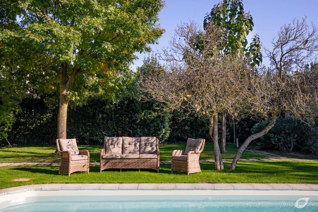Villa Giardino Lucca Heated Pool, 2 Miles Lucca Capannori Exterior photo